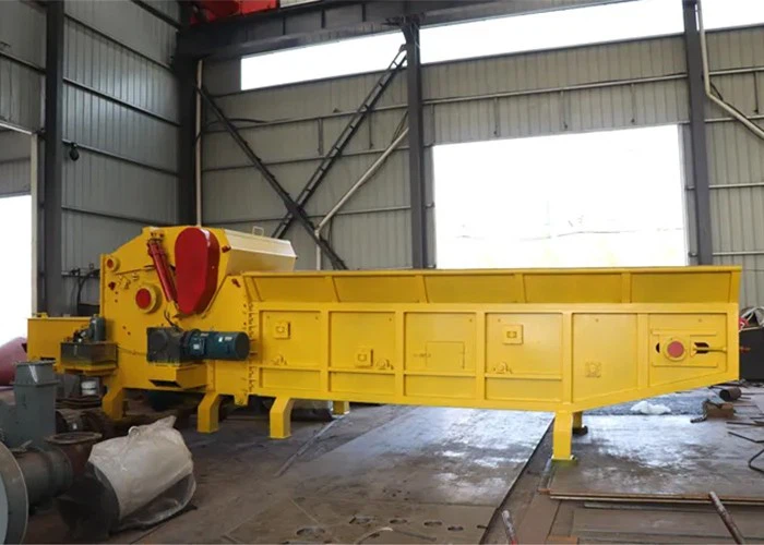 Large Capacity Wood Chipper Machine Tree Branch Shredder Crushing Machine
